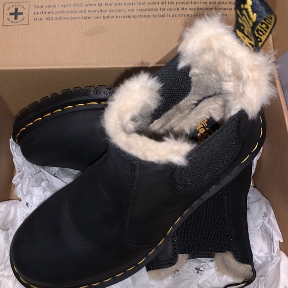 Brand new Doctor martin boot only 180$ - Picture 3 of 4